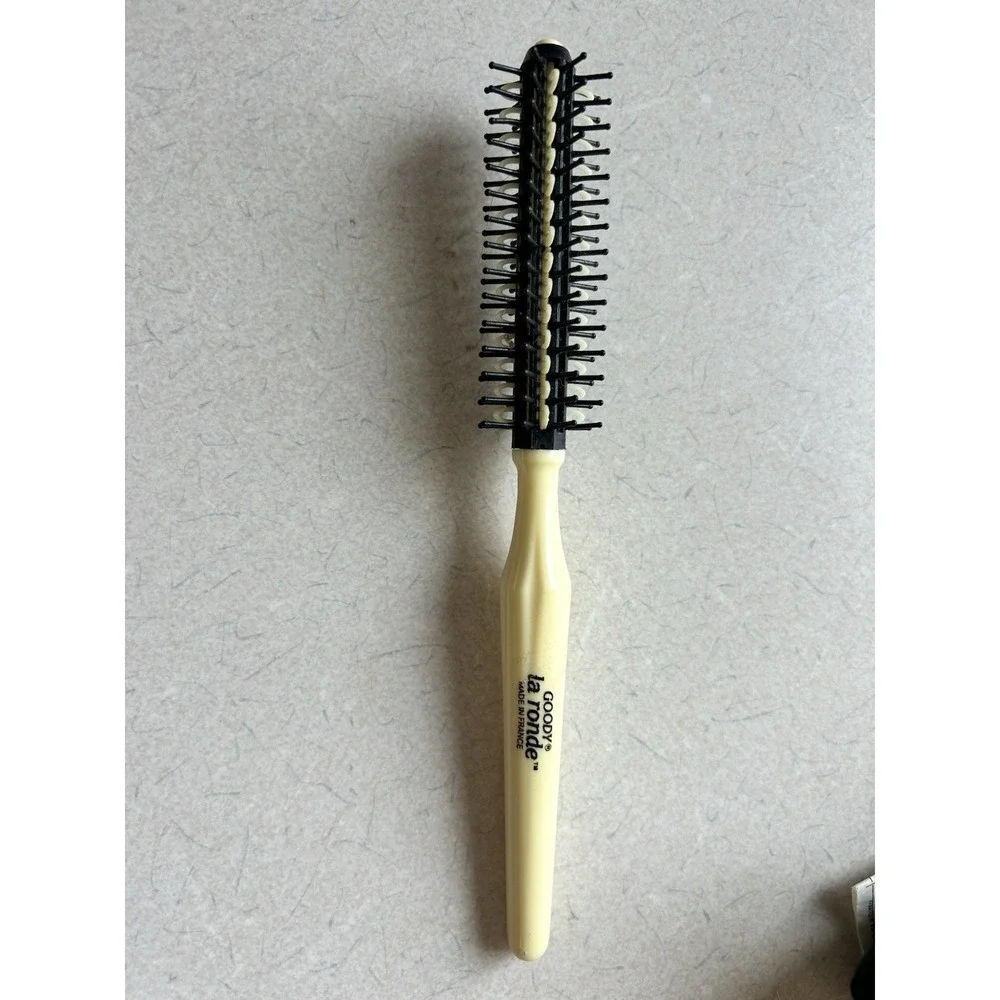 Vintage‎ Goody La Ronde (Made in France) round hairbrush